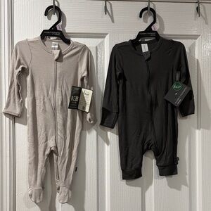 New with tags Long sleeve zippered ribbed baby sleepers - dark and light grey